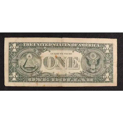 $1 1981 Green seal. Small Size $1 Federal Reserve Notes 1911-K (2)