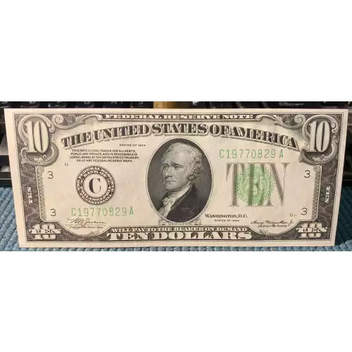 $10 1934 Exists with both light and dark Green seals Small Size $10 Federal Reserve Notes 2004-C (2)