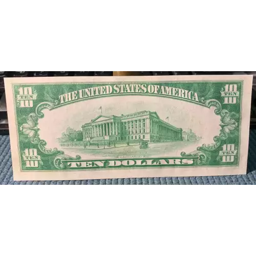 $10 1934 Exists with both light and dark Green seals Small Size $10 Federal Reserve Notes 2004-J (3)