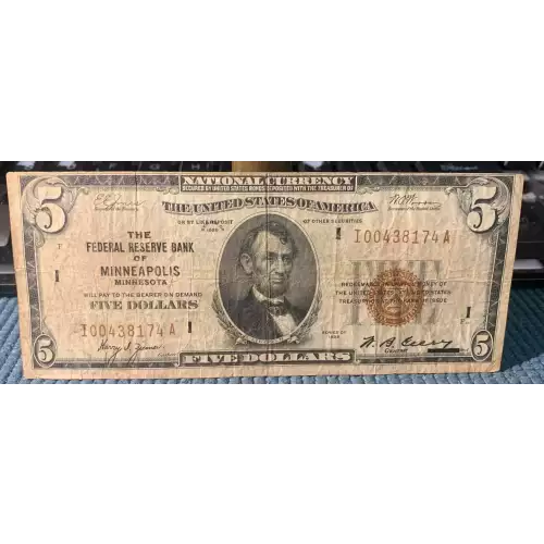 $5 1929 brown seal Small Federal Reserve Bank Notes 1850-I (2)