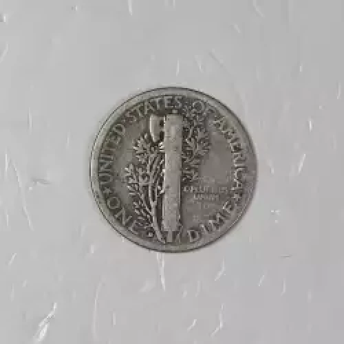 Dimes---Winged Liberty Head or Mercury 1916-1945 -Silver- 1 Dime (2)