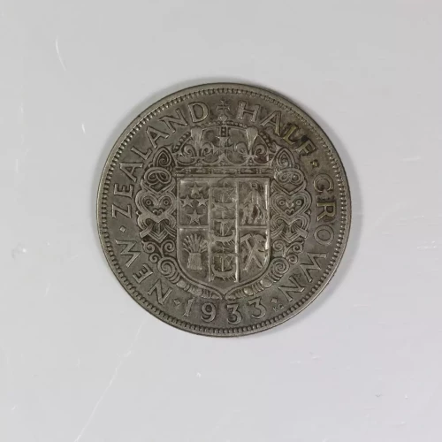 NEW ZEALAND Silver 1/2 CROWN (2)